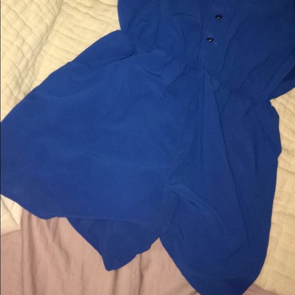 Blue romper - Picture 2 of 2